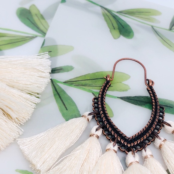 Aris cream Bronze Bohemian Tassel Earrings - Picture 4 of 8